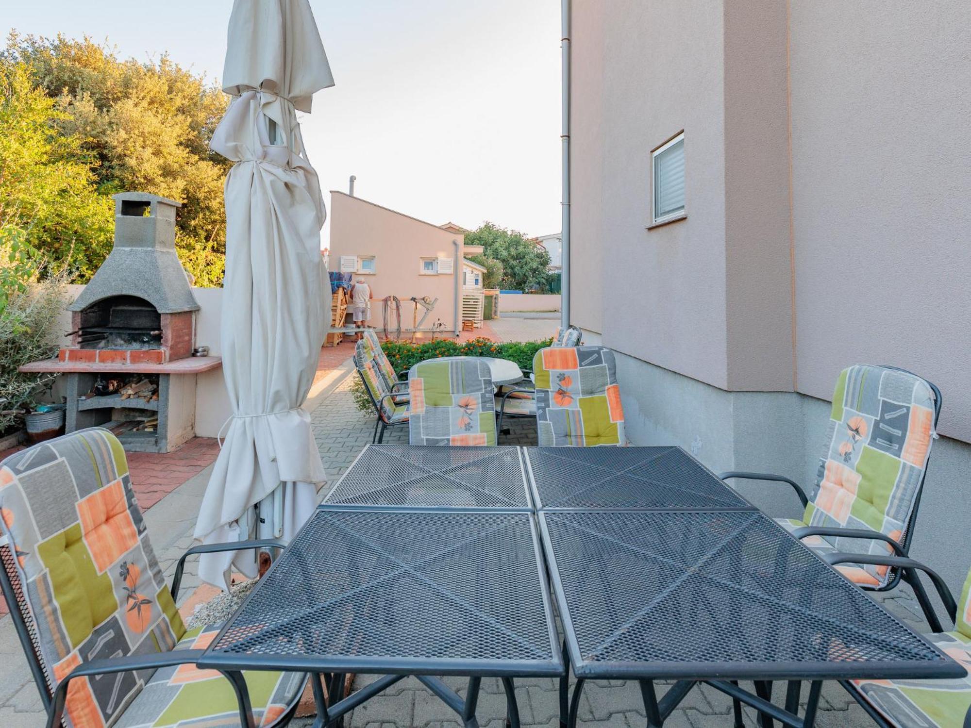 Apartment Mlasina-4 By Interhome Nin Exterior photo